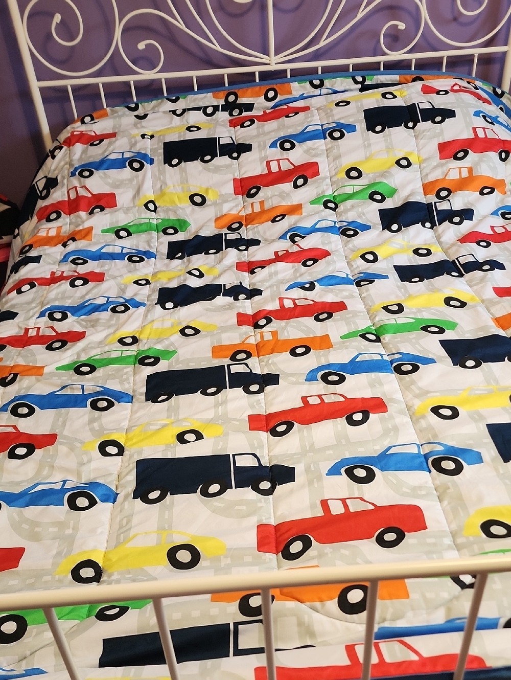 Kids White Comforter with Colorful Car Print